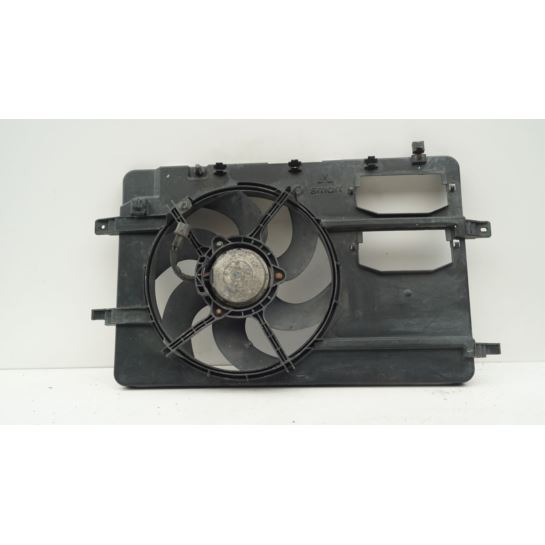 Wentylator chłodnicy Mitsubishi Smart A4545001103