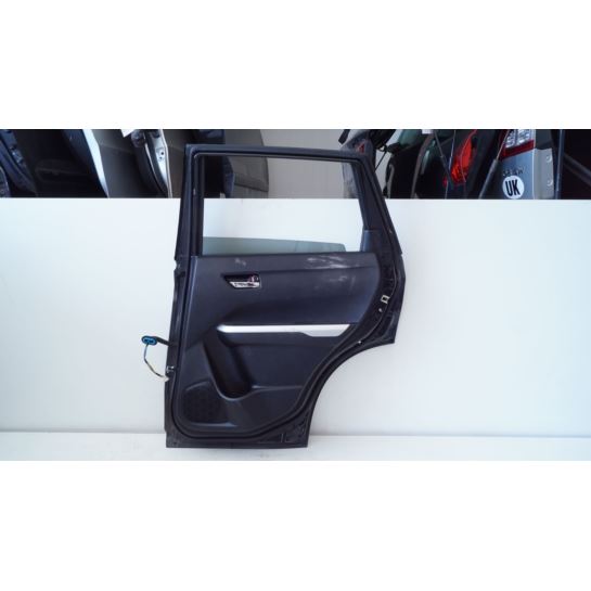 Drzwi tylne prawe Suzuki VITARA III lakier ZCE