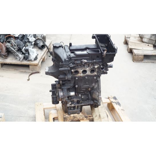 Silnik bez osprzętu słupek 1.0 12V Toyota YARIS