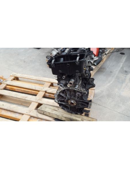 Silnik bez osprzętu słupek 1.0 12V Toyota YARIS