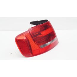 Lampa lewa tylna Audi A4 B8 8K5945095D 2