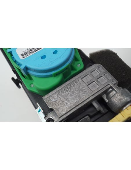 Pas bezpieczeństwa lewy przód Audi A4 B8 8K1857705