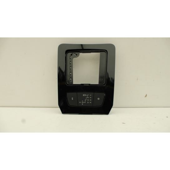 Panel ramka lewarka automat Peugeot 508 9687660380