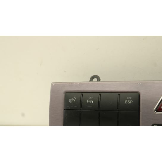 Panel świateł awaryjnych Mercedes CL203