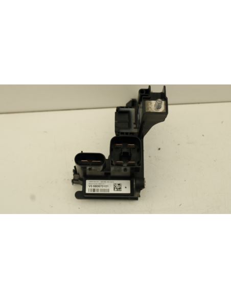 Rozdzielacz prądu BMW F20 F21 F30 680670101
