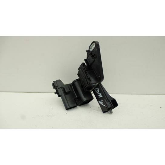 Rozdzielacz prądu BMW F20 F21 F30 680670101