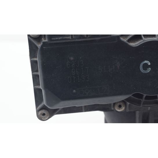 Kolektor ssący przepustnica Suzuki SWIFT MK6