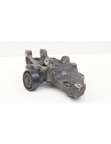 Łapa wspornika alternatora Citroen 9685727780