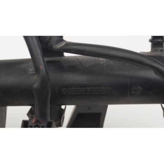 Listwa wtryskowa Citroen Peugeot 1.4 8V