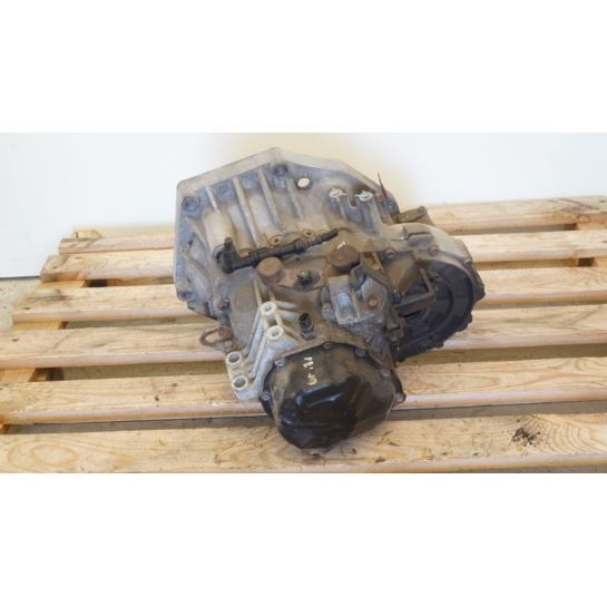 Skrzynia biegów Suzuki SWIFT 1.3 DDIS 28F15073