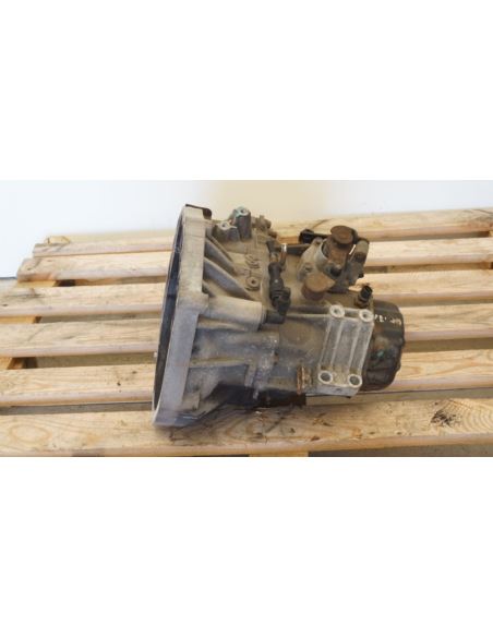 Skrzynia biegów Suzuki SWIFT 1.3 DDIS 28F15073