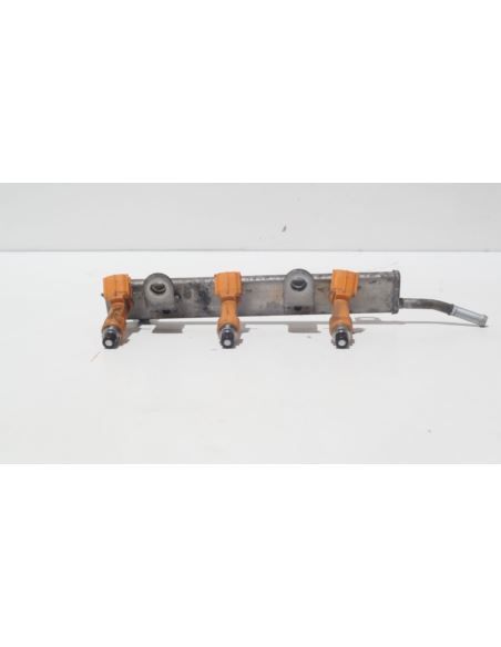 Wtryski listwa wtryskowa Suzuki SPLASH 1.0B