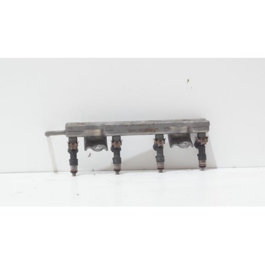 Listwa wtryskowa wtryski Nissan NOTE E11 1.4 B