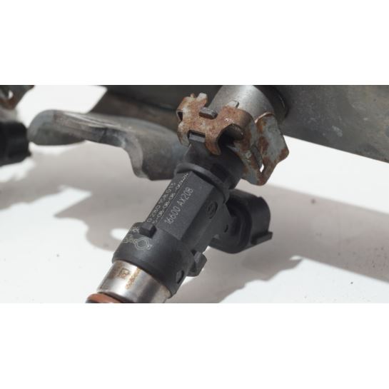 Listwa wtryskowa wtryski Nissan NOTE E11 1.4 B