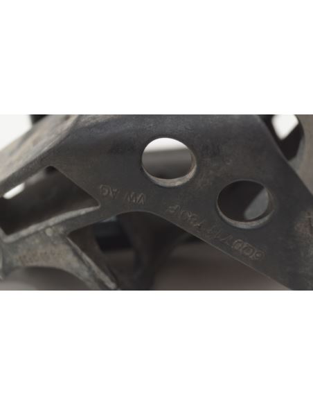 Mocowanie linek biegów Vw POLO V 6R 6Q0711789F