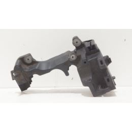 Mocowanie podpora kolektora Ford Citroen Peugeot