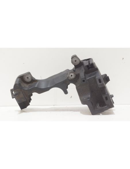 Mocowanie podpora kolektora Ford Citroen Peugeot