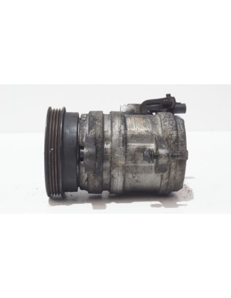 Sprężarka klimatyzacji HYUNDAI 1.1 12V 97701