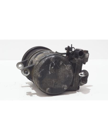 Sprężarka klimatyzacji HYUNDAI 1.1 12V 97701