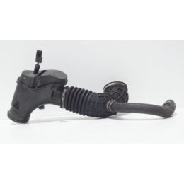 Rezonator powietrza rura BMW F20 F21 1.5 D 8513961 2