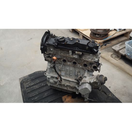 Silnik bez osprzętu Peugeot Citroen Ford 1.6 HDI