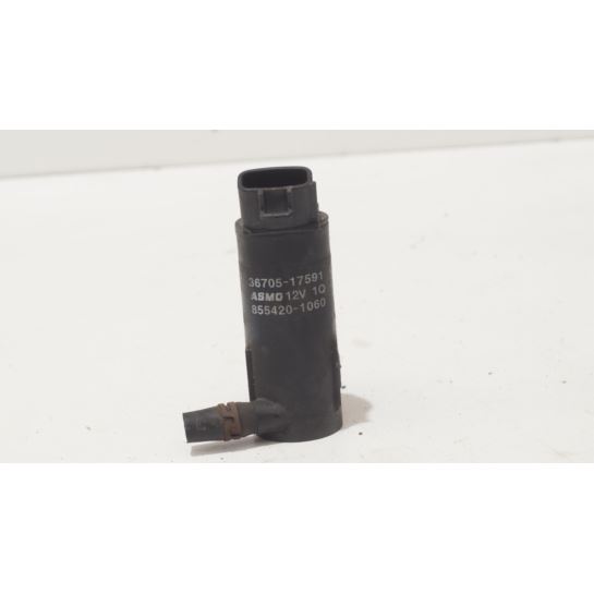 Pompka spryskiwacza lamp Toyota RAV 4 36705-17591