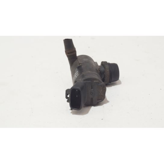Pompka spryskiwacza lamp Toyota RAV 4 36705-17591