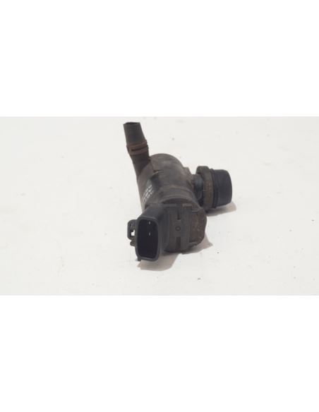 Pompka spryskiwacza lamp Toyota RAV 4 36705-17591