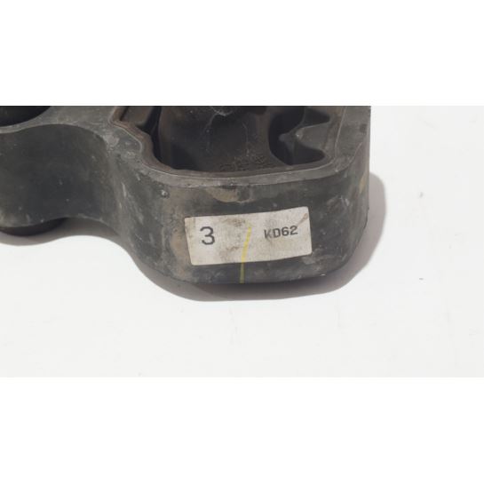Łapa poduszka wspornik sanek przód Mazda 6 GJ KD62