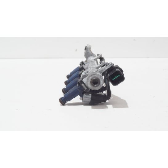 Wtryski listwa wtryskowa Hyundai GETZ 1.1 12V