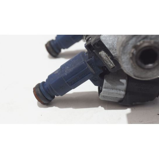 Wtryski listwa wtryskowa Hyundai GETZ 1.1 12V