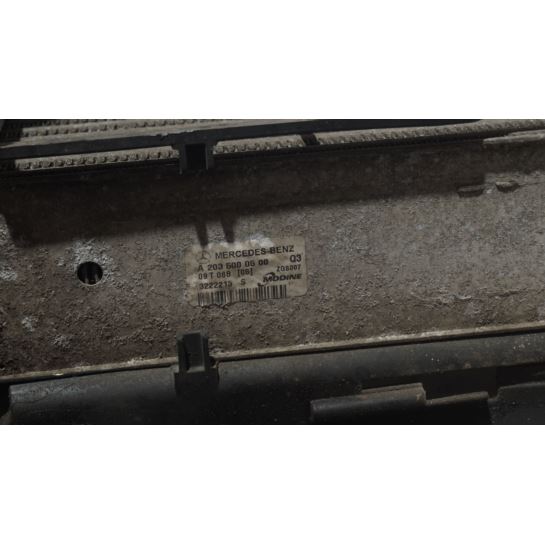 Chłodnica powietrza intercooler Mercedes W203