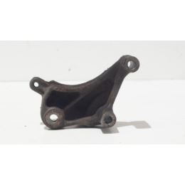 Łapa silnika Toyota YARIS I 1.3 VVTI 12315-23030
