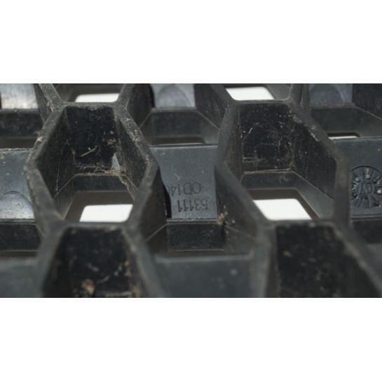 Atrapa grill Toyota YARIS II 53111-OD140 oryginał