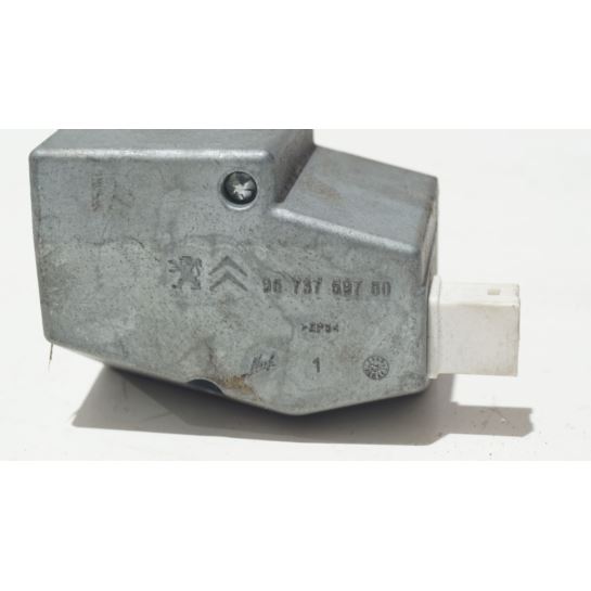 Blokada kierownicy Peugeot 508 9673759780