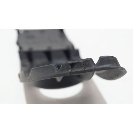 Kratka halogenu Audi A4 B6 8H0807682