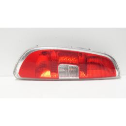 Lampa tylna lewa Skoda ROOMSTER 5J7945095