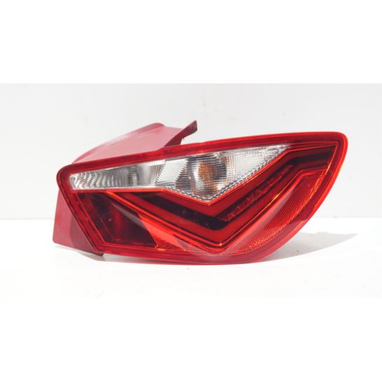 Lampa prawa tylna Seat IBIZA IV lift 6J3945096L