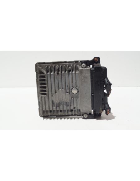 Komputer sterownik ECU silnika AUDI A3 1.6 TDI