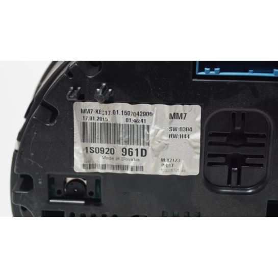 Licznik zegary Volkswagen UP 1S0920961D UK