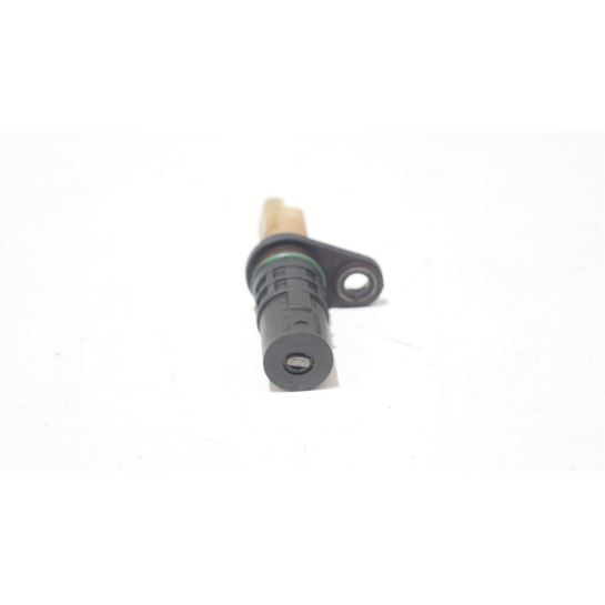 Czujnik wału korbowego Renault 2.0 DCI 8200668500