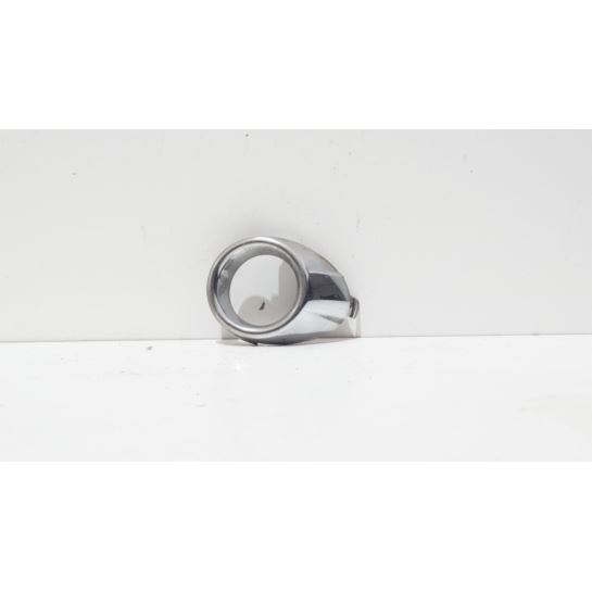 Ramka halogegenu lewa Ford FIESTA MK7 8A61-15A223