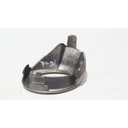 Ramka halogegenu lewa Ford FIESTA MK7 8A61-15A223 2