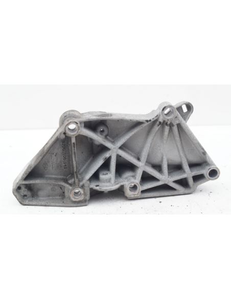Łapa wspornik alternatora Renault MEGANE III 1.9