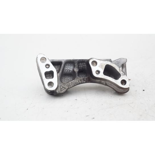 Łapa wspornik silnika prawa Citroen Peugeot 1.6HDI