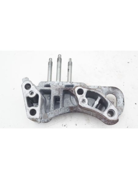 Wspornik silnika Ford FIESTA MK7 1.6 TDCI
