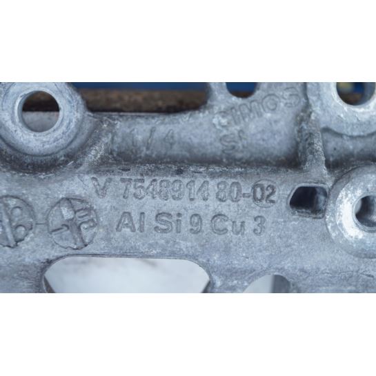 Wspornik sprężarki Citroen Peugeot 1.6 VTI