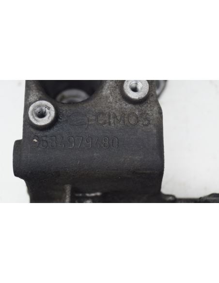 Wspornik łapa alternatora Citroen Peugeot 1.4 HDI