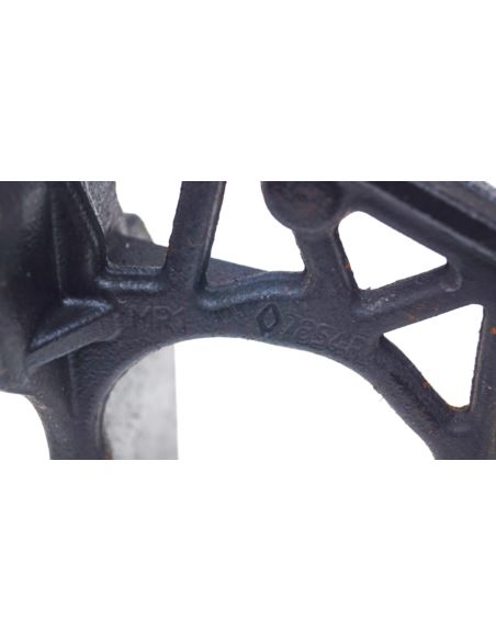 Łapa wspornik silnika Fiat Nissan Renault 1.6 DCI