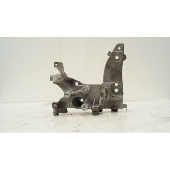 Łapa wspornik alternatora Citroen Peugeot 1.6 HDI